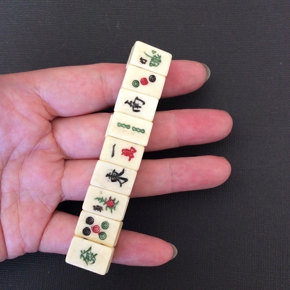 Hand Carved Majong Bracelet - Picture 3 of 6